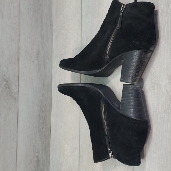 Cole Haan Womens Ankle Suede Sides Zip Nunuck Heels boots sz 9.5B - Picture 7 of 15